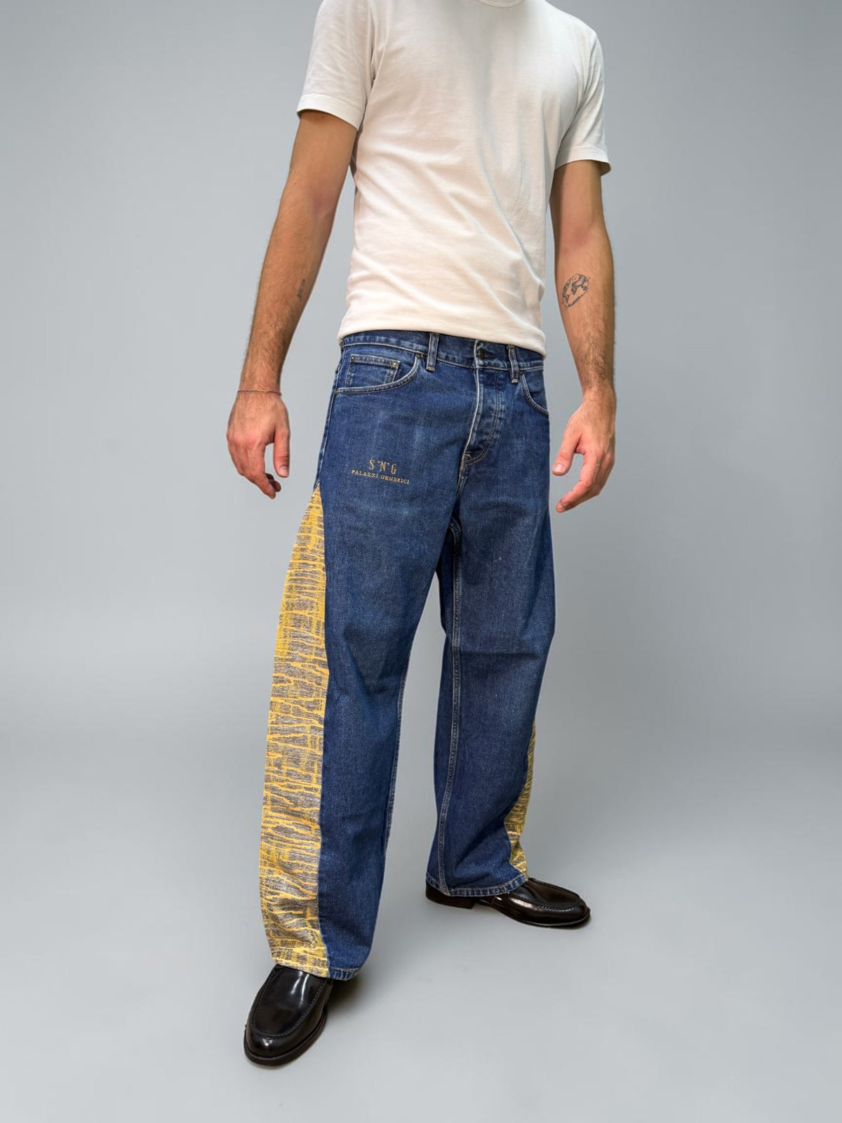 SNG Vesper – dark indigo vintage Carhartt trousers reworked with yellow and silver silk from San Leucio, photo 1