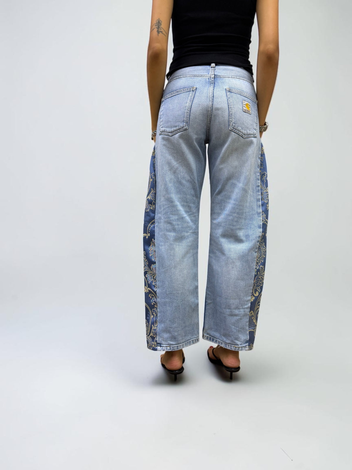 SNG Zerogrà – light wash vintage Carhartt trousers reworked with orange and gold floral silk from San Leucio, photo 4